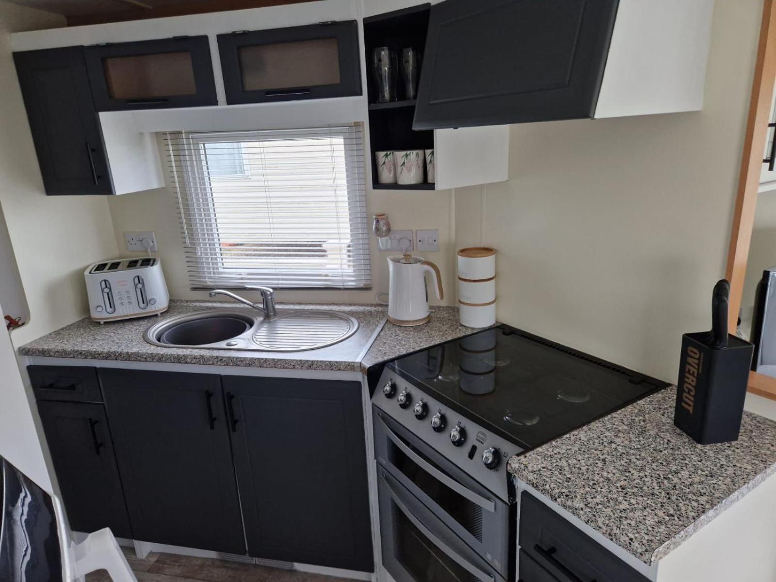 Browns Caravan Rentals, Ingoldmells 4 Berth Caravan Silver Beach Luaran gambar